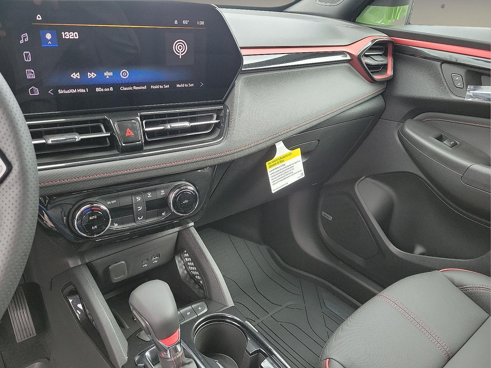 Used 2025 Chevrolet TrailBlazer RS w/ Convenience Package FWD image 20