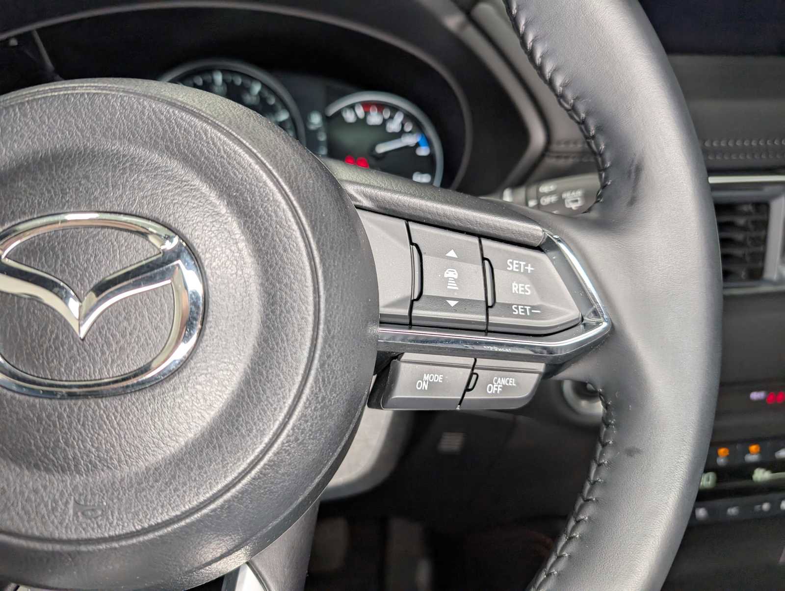 Certified 2024 MAZDA CX-5 Carbon Edition image 34