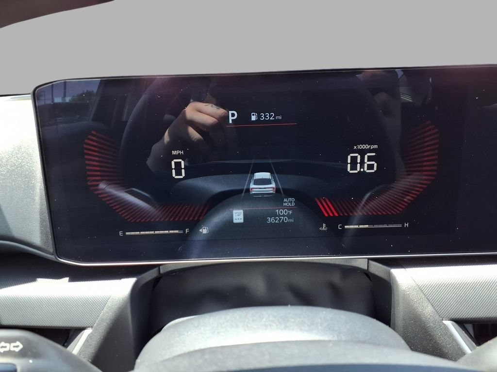 Used 2025 Kia K4 FWD image 17