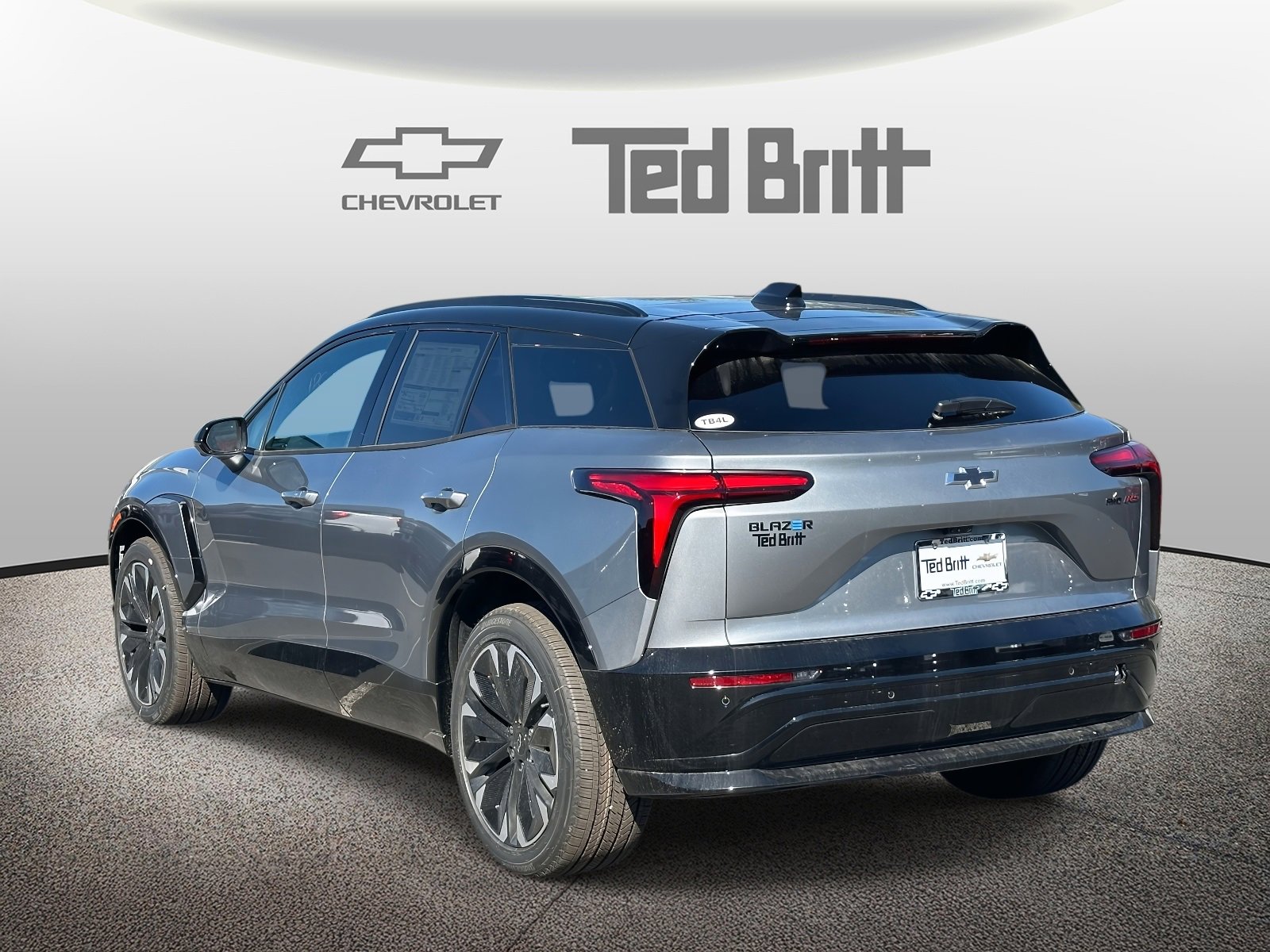 New 2026 Chevrolet Blazer EV RS image 6