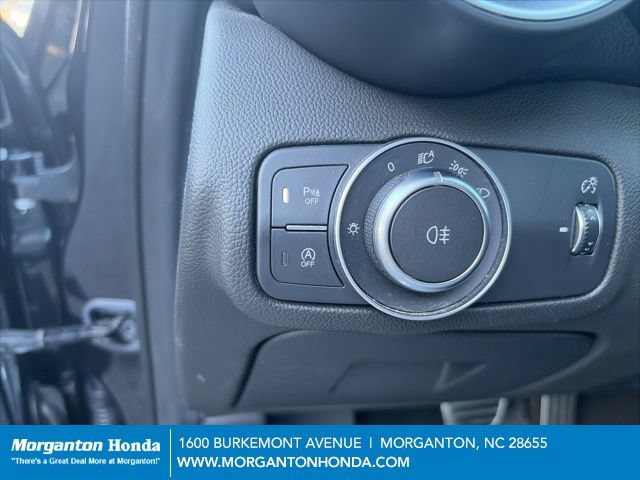 Used 2023 Alfa Romeo Giulia Sprint AWD/4WD image 15
