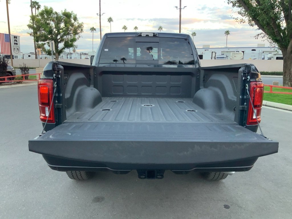 New 2026 RAM 2500 Laramie w/ Night Edition image 7