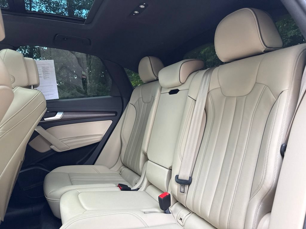 Used 2021 Audi Q5 2.0T Premium Plus w/ Premium Plus Package AWD/4WD image 38