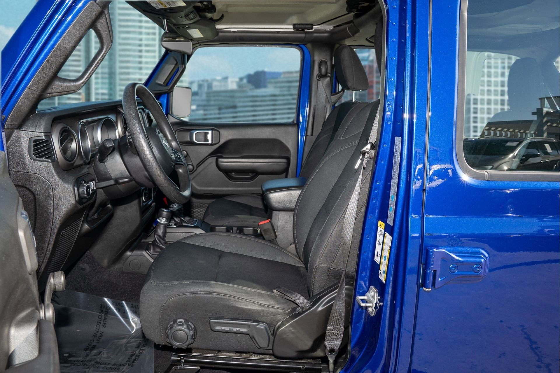 Used 2018 Jeep Wrangler Unlimited Sport image 15