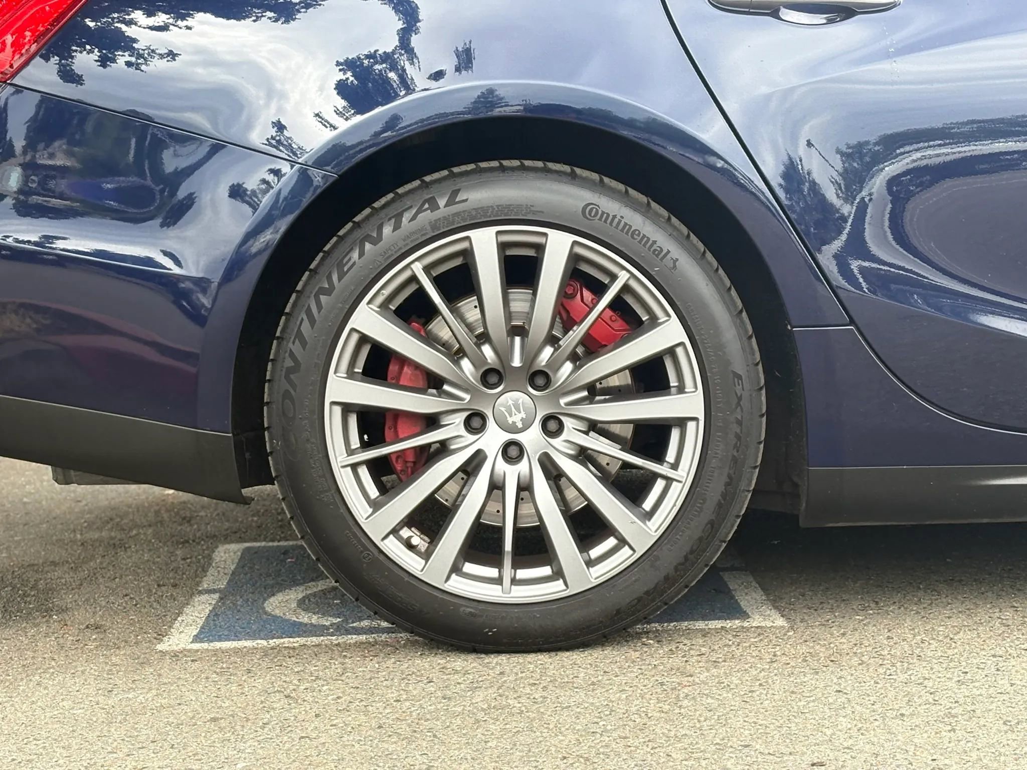 Used 2017 Maserati Ghibli S image 34