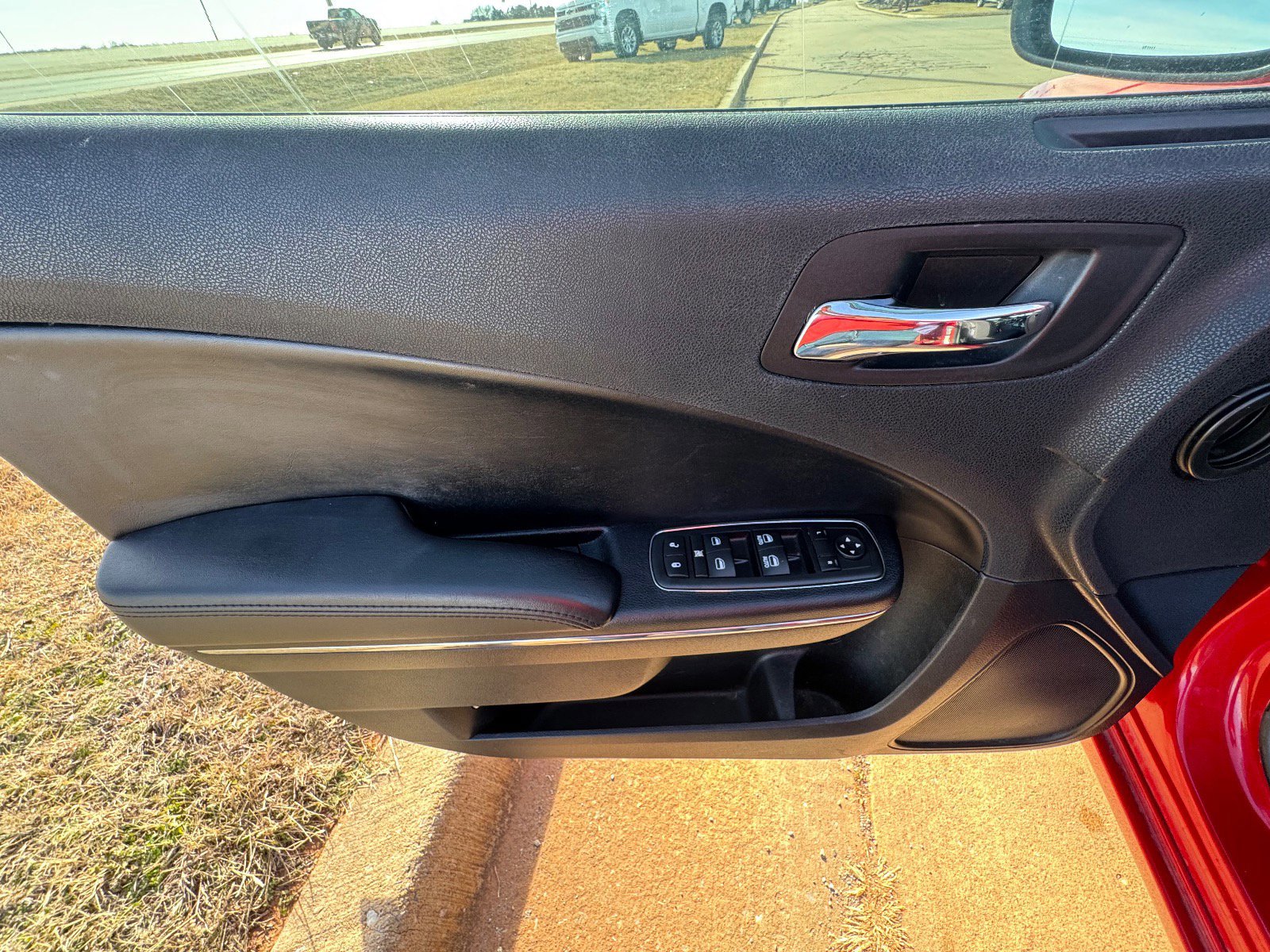 Used 2012 Dodge Charger SE w/ Connectivity Group RWD image 12