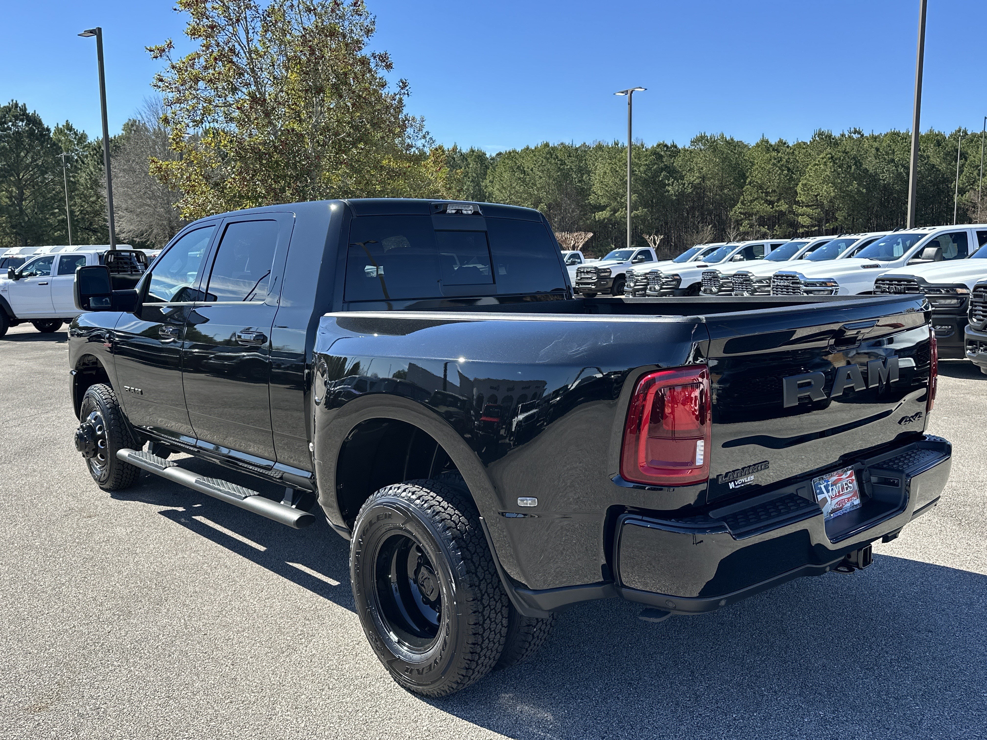 New 2026 RAM 3500 Laramie w/ Night Edition AWD/4WD image 5