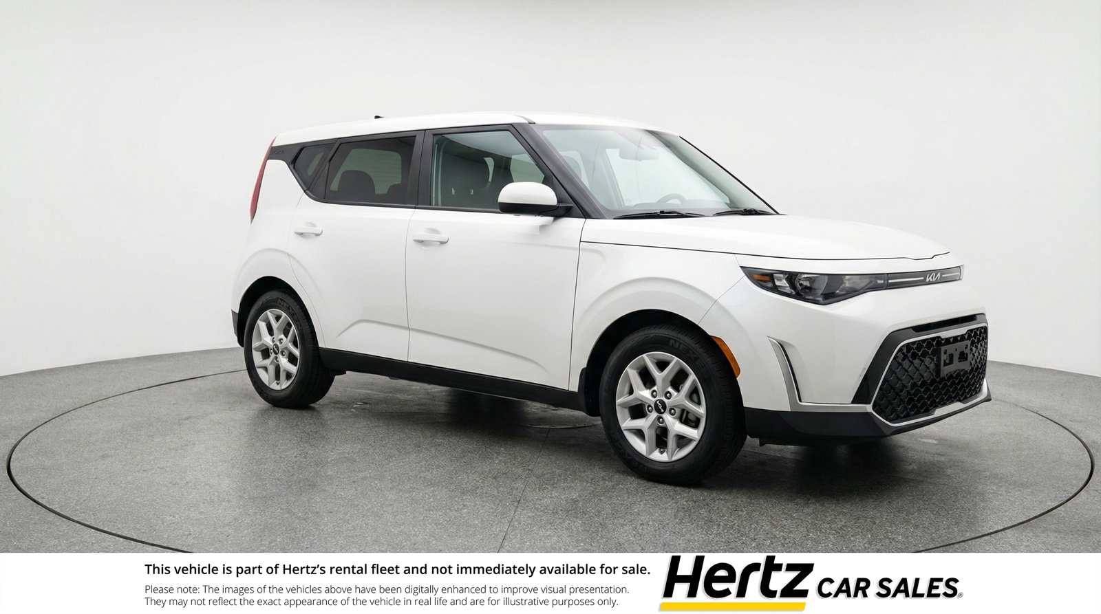 Used 2025 Kia Soul LX w/ LX Technology Package FWD image 1