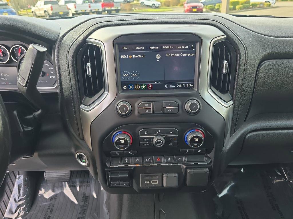 Certified 2020 Chevrolet Silverado 1500 LT w/ True North Edition image 14