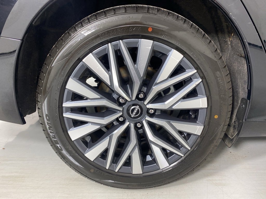 Used 2024 Nissan Altima 2.5 SV image 10
