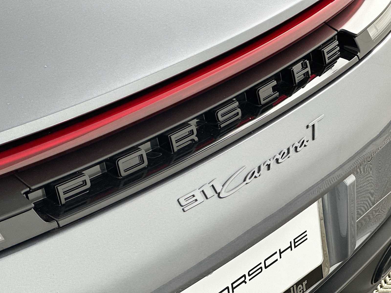 Certified 2025 Porsche 911 Carrera T image 31