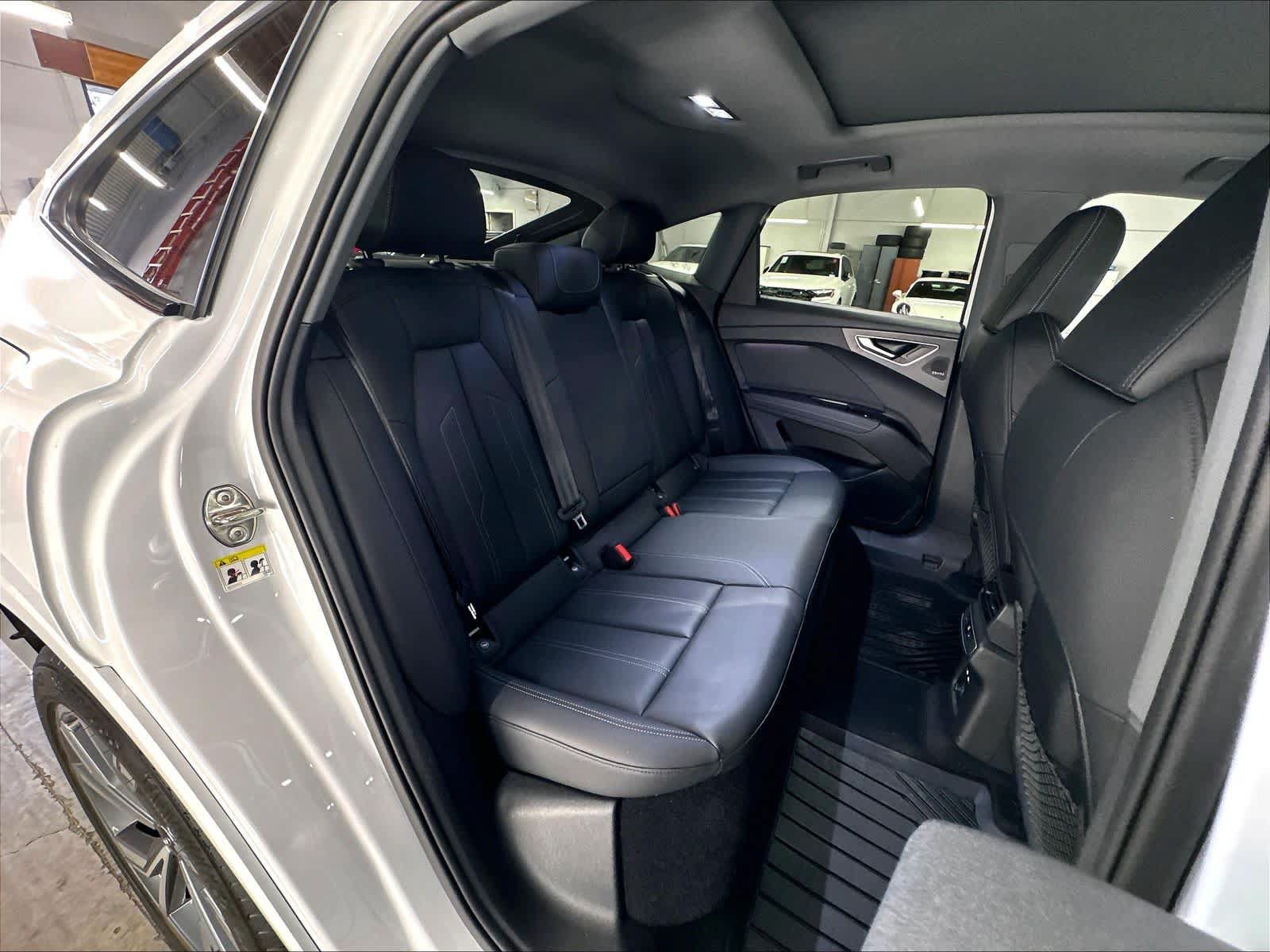 Certified 2023 Audi Q4 e-tron Premium Plus w/ Premium Plus AWD/4WD image 28