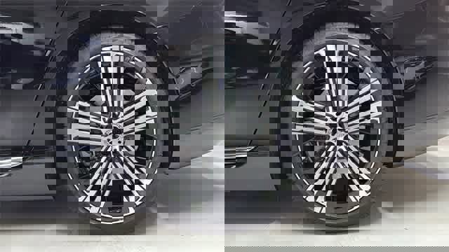 Used 2024 Mercedes-Benz EQS 450+ 4MATIC Sedan image 11