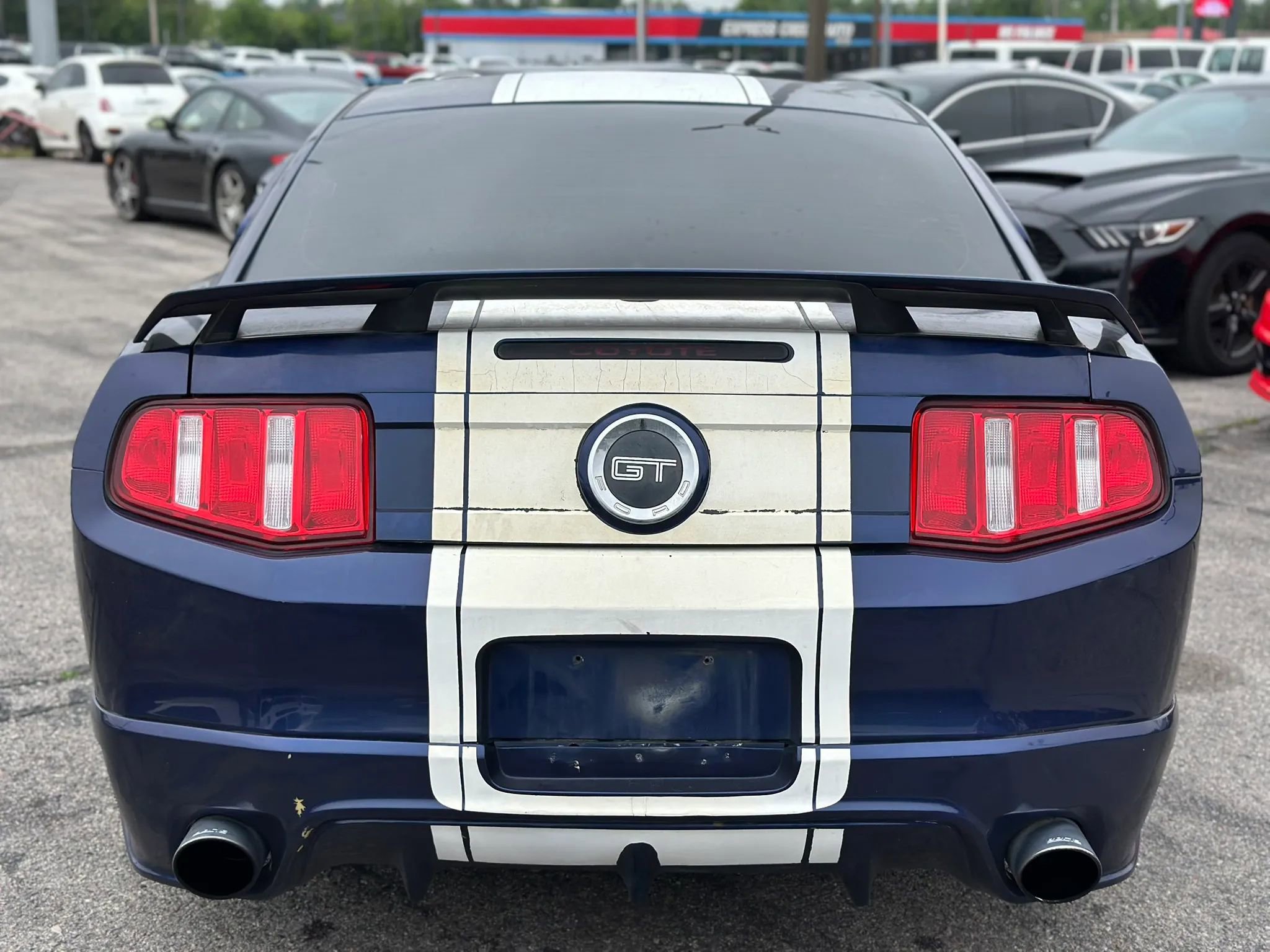 Used 2012 Ford Mustang GT Premium w/ GT Coupe Accessory Pkg 5 image 7