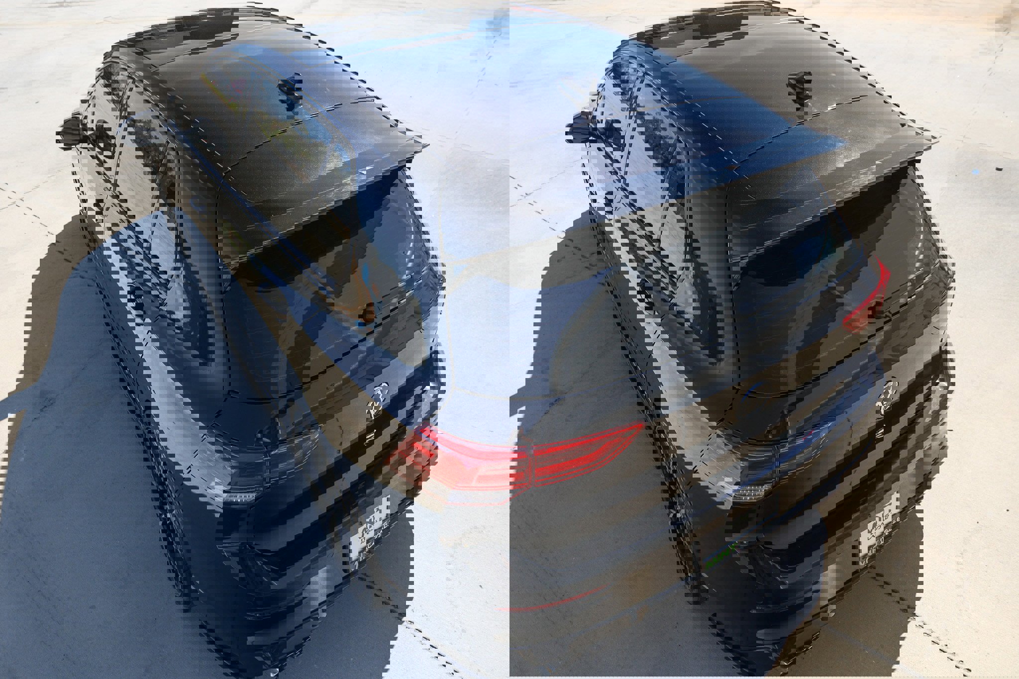 Used 2023 Volkswagen Golf R image 10