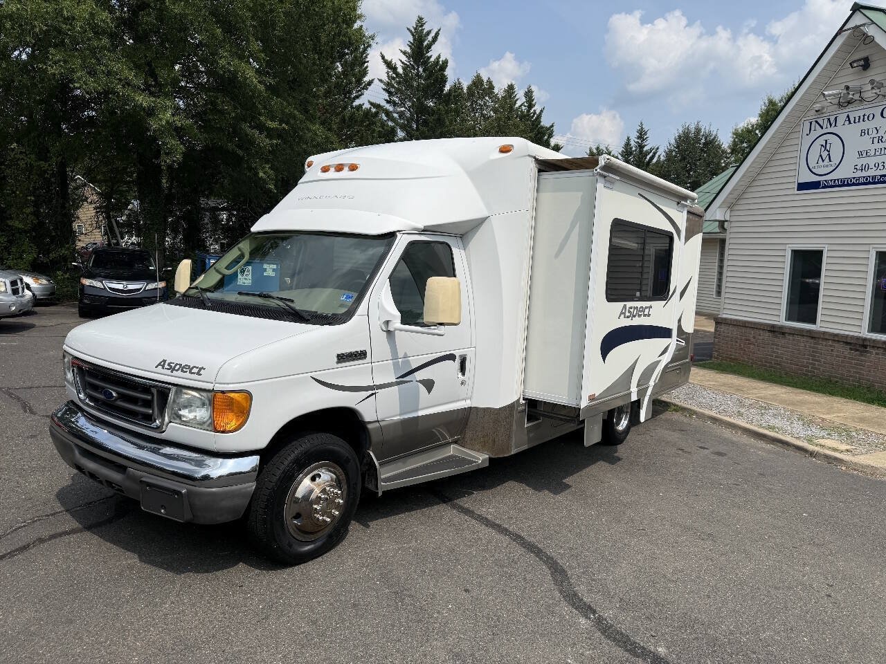 Used 2006 Ford E-450 and Econoline 450 RWD image 3