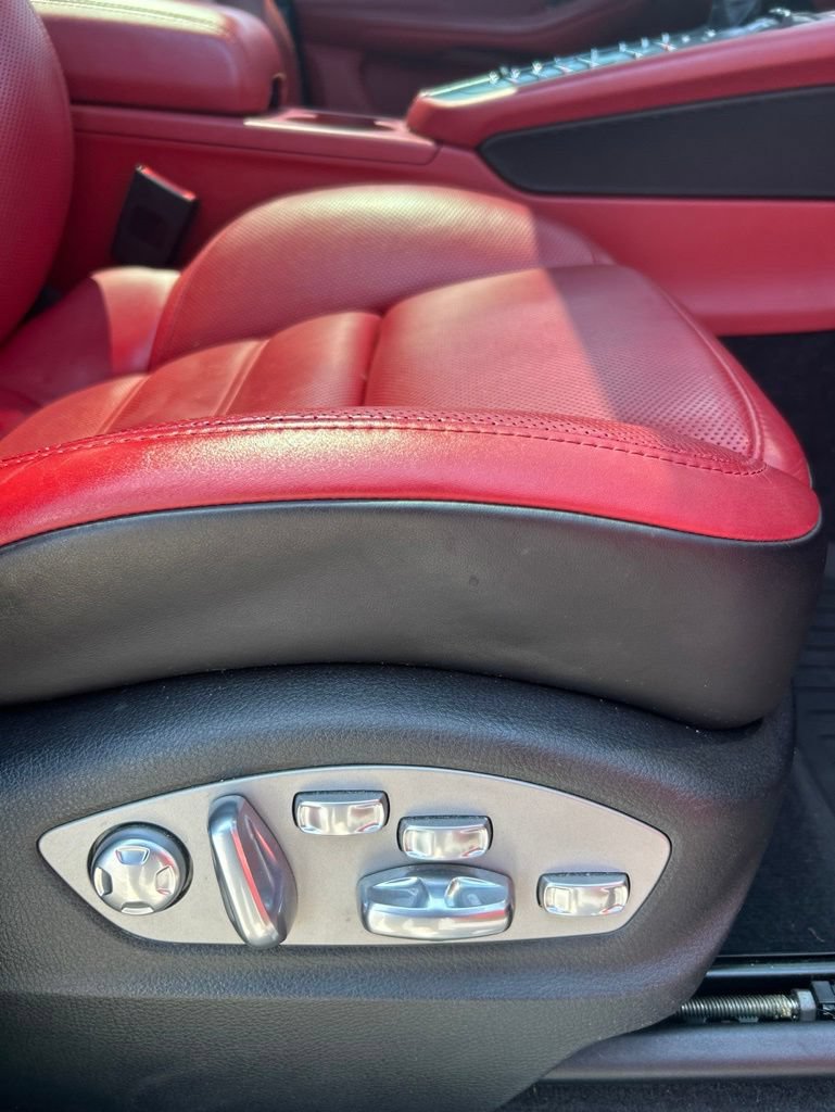Used 2017 Porsche Macan GTS AWD/4WD image 59