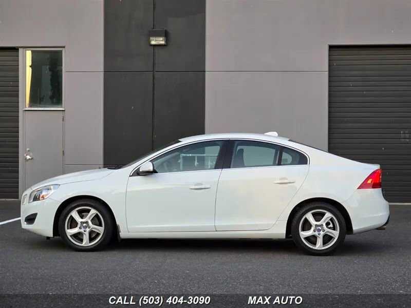 Used 2012 Volvo S60 T5 image 5