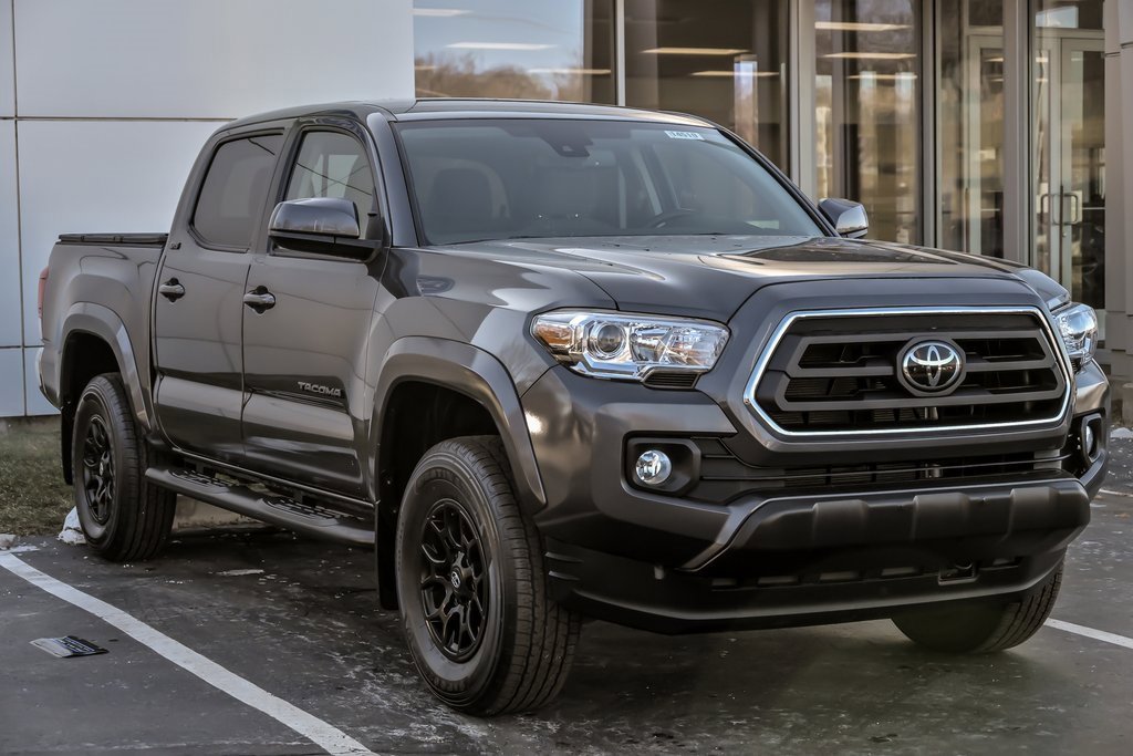 Used 2021 Toyota Tacoma SR5 image 10