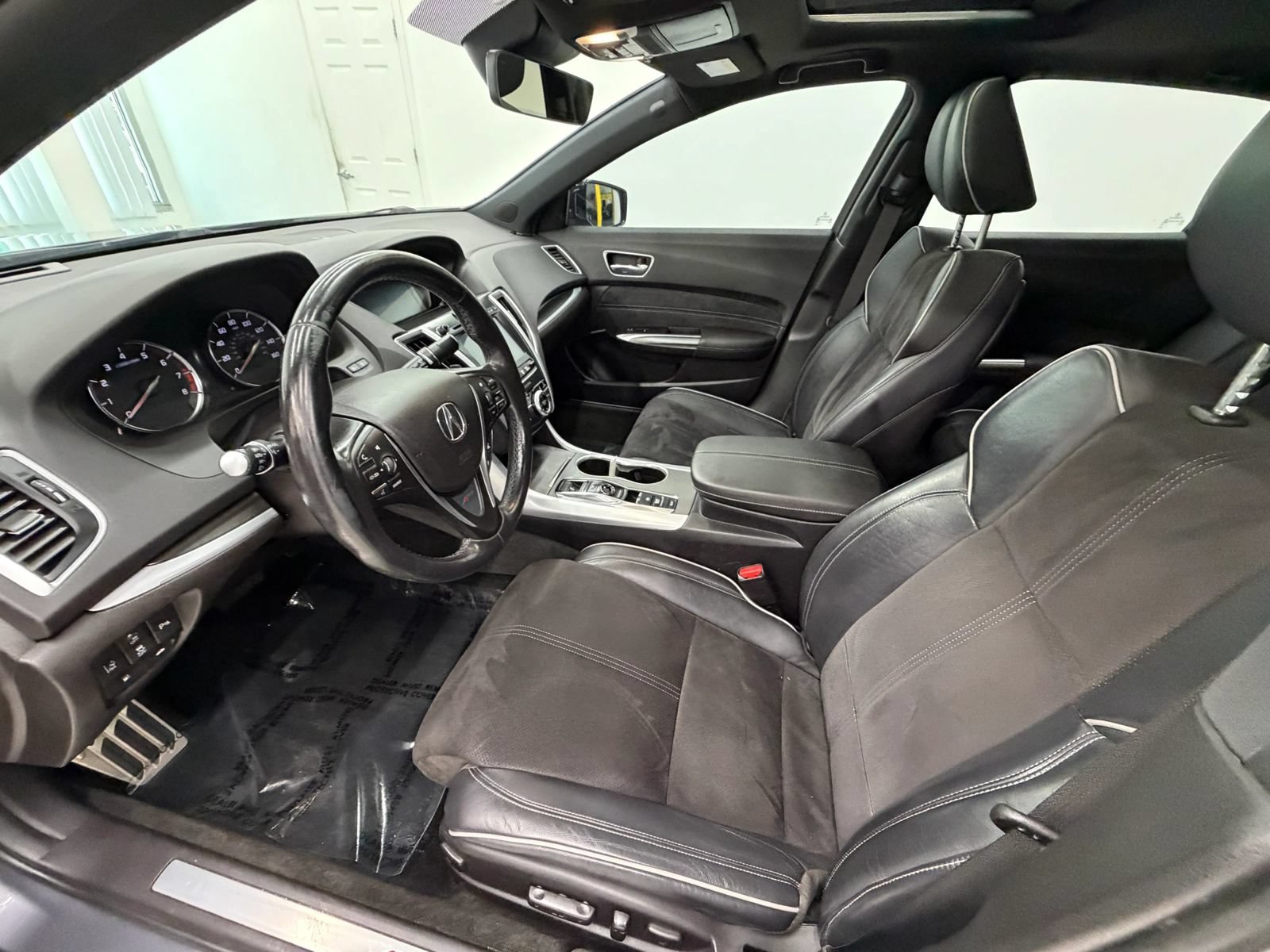 Used 2018 Acura TLX w/ Technology & A-SPEC Package AWD/4WD image 14