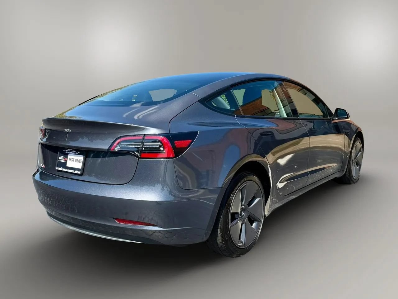 Used 2023 Tesla Model 3 Standard Range RWD image 5