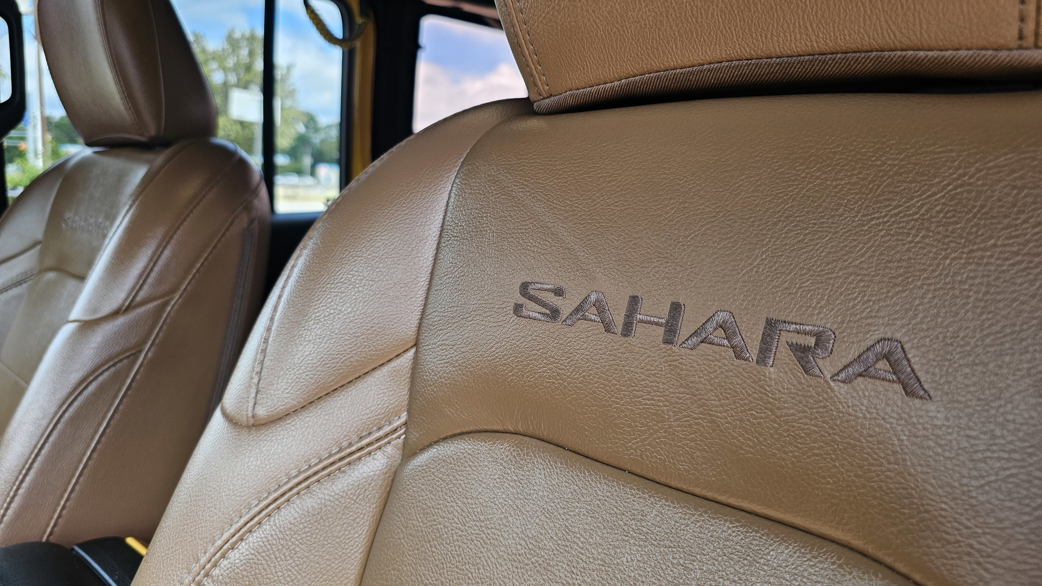 Used 2021 Jeep Wrangler Unlimited Sahara image 25