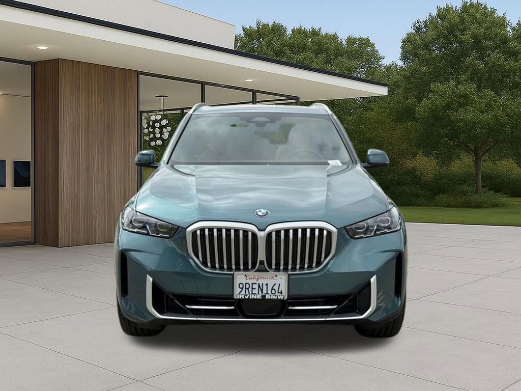 Used 2025 BMW X5 xDrive40i w/ Premium Package image 4