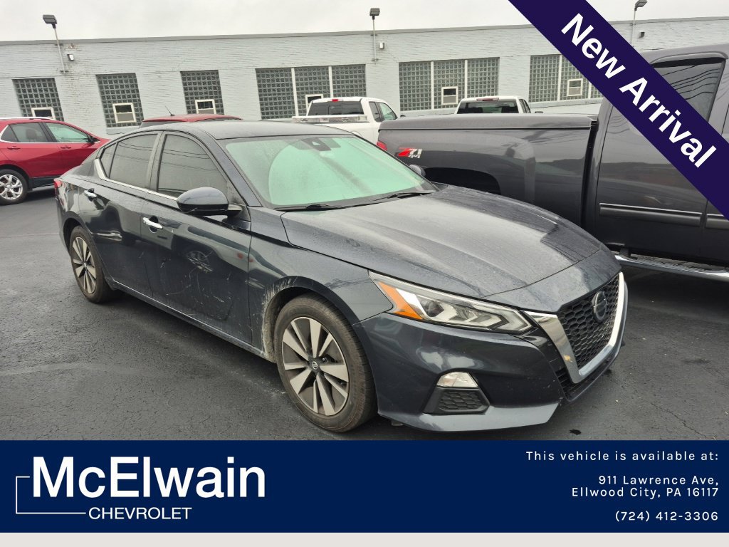 Used 2022 Nissan Altima 2.5 SV FWD image 1