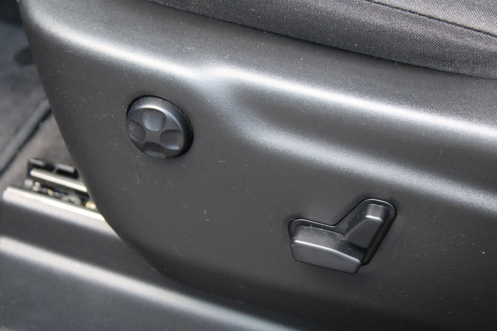 Used 2019 Dodge Durango SXT RWD image 22