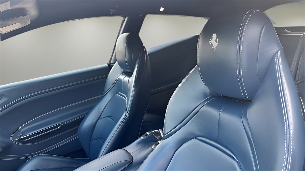 Used 2017 Ferrari GTC4Lusso image 12