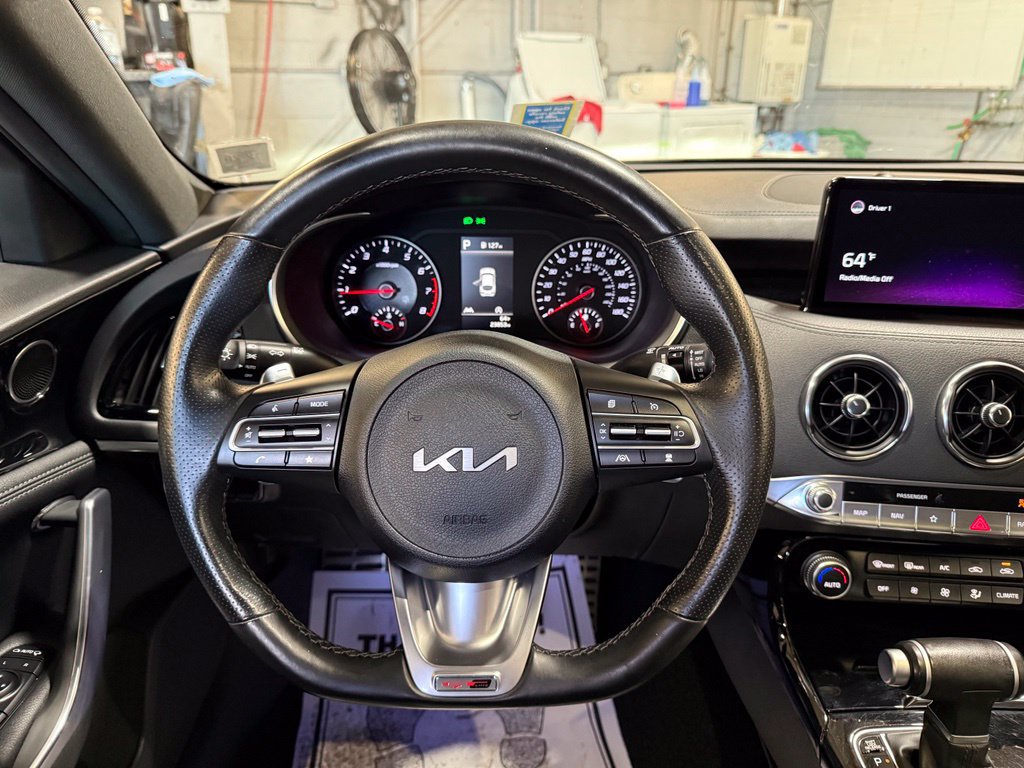 Used 2022 Kia Stinger GT-Line RWD image 12