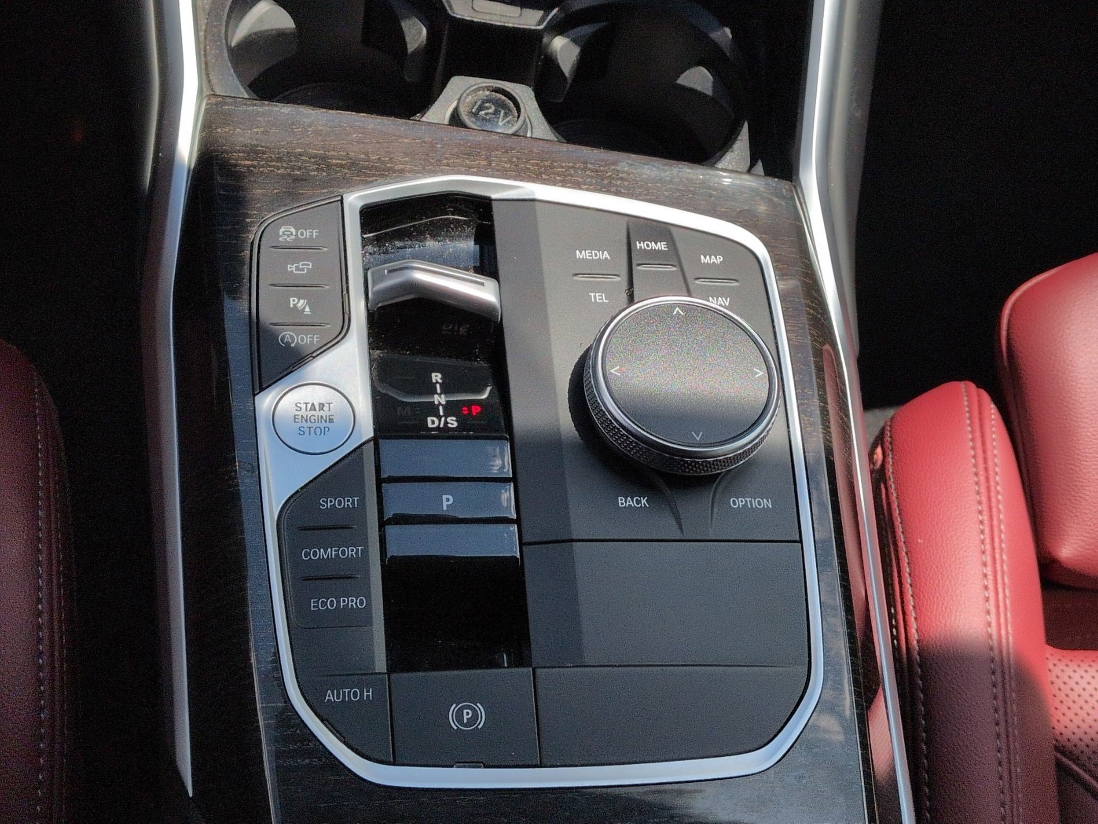 Certified 2023 BMW 330i Sedan w/ M Sport Package RWD image 26