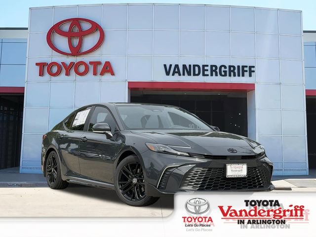 New 2026 Toyota Camry SE image 1