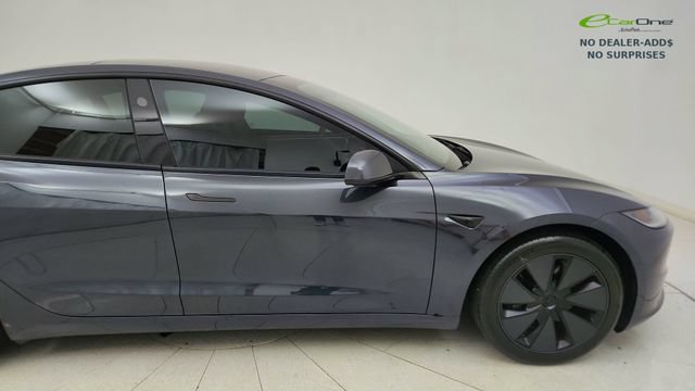 Used 2025 Tesla Model 3 Long Range AWD/4WD image 8