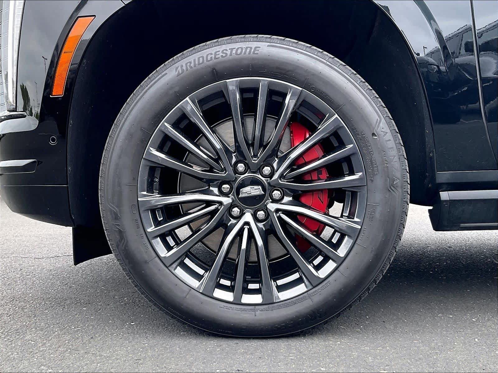 Used 2025 Cadillac Escalade Sport Platinum AWD/4WD image 12