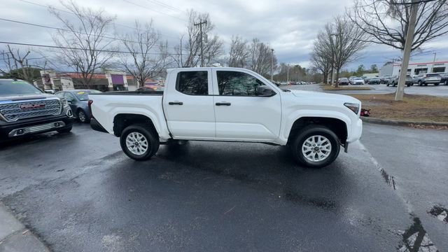 Used 2024 Toyota Tacoma SR image 17