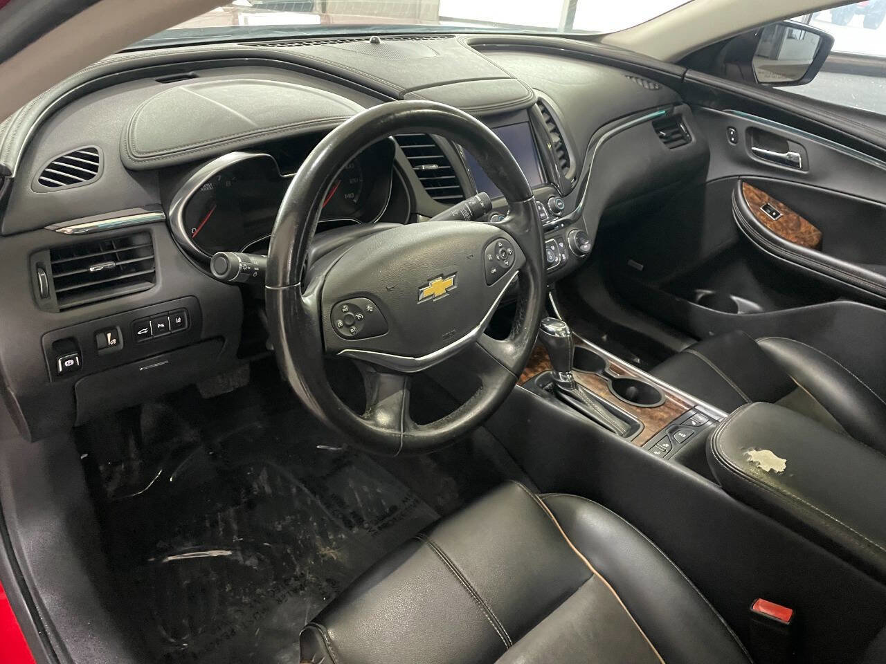 Used 2014 Chevrolet Impala LT image 16