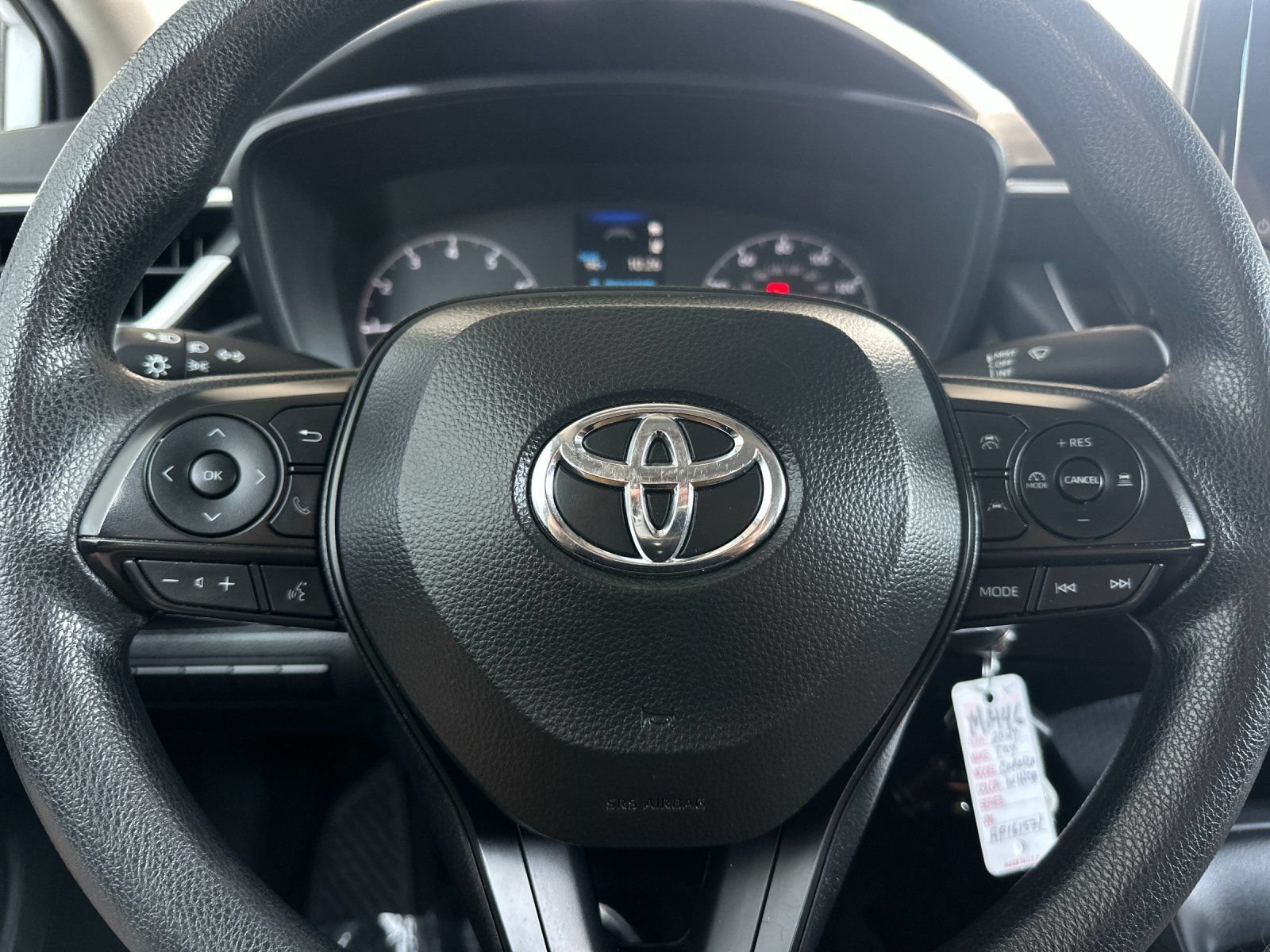 Used 2024 Toyota Corolla LE FWD image 19