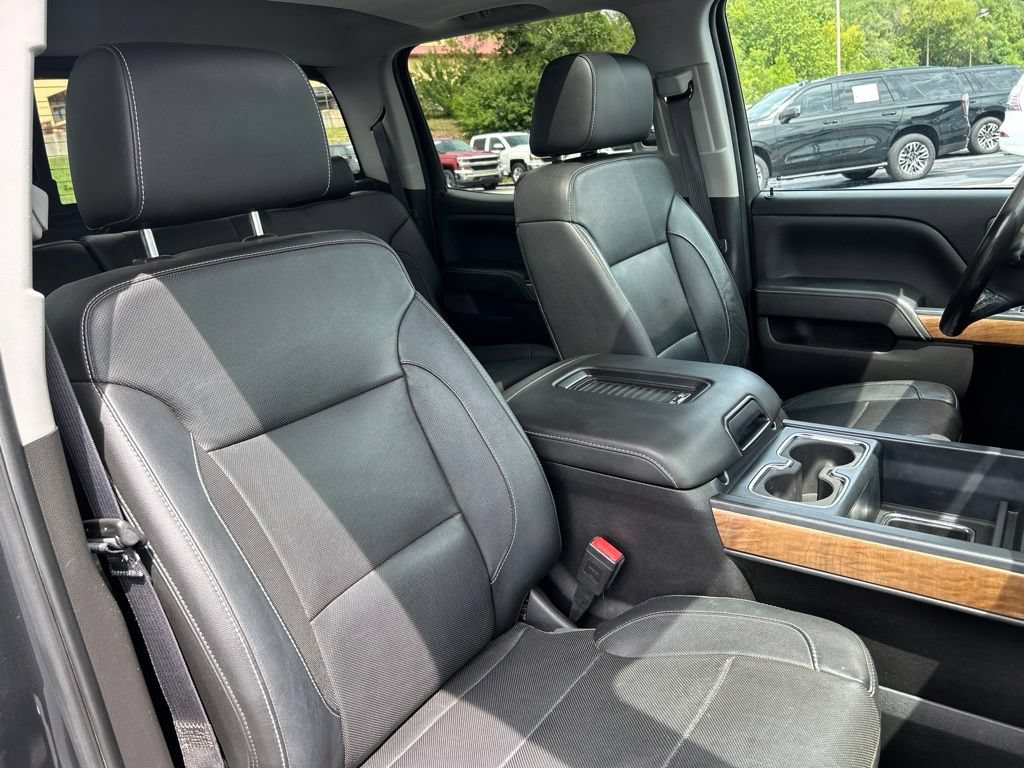 Used 2018 Chevrolet Silverado 1500 LTZ w/ Sport Package AWD/4WD image 44