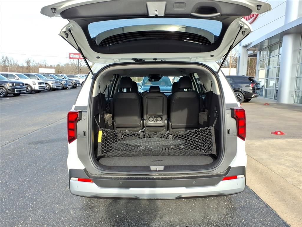 New 2026 Kia Carnival image 6