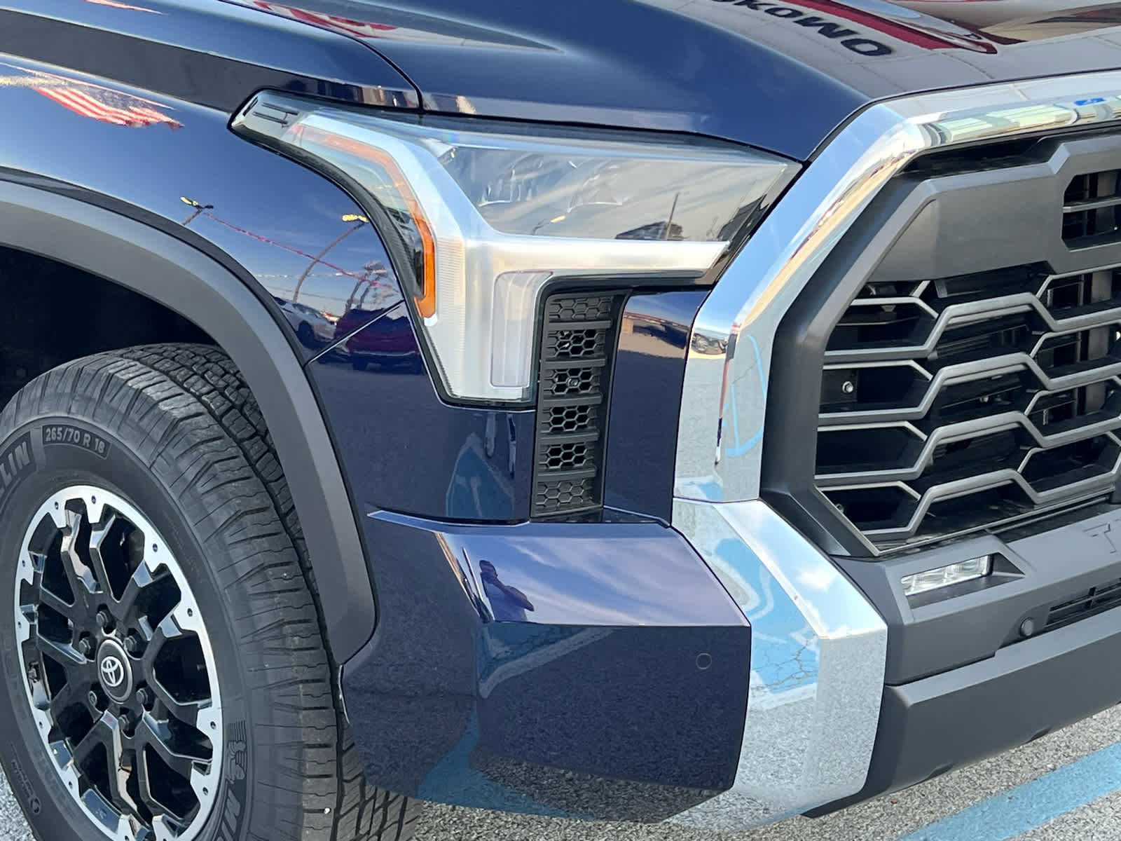 New 2026 Toyota Tundra SR5 w/ TRD Off-Road Package AWD/4WD image 2