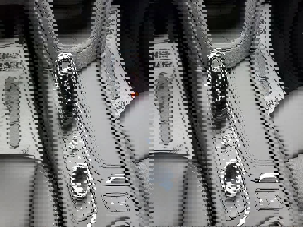 Used 2023 Cadillac XT6 Premium Luxury w/ Technology Package image 20