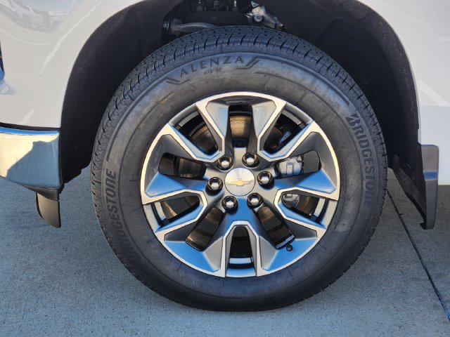 Used 2024 Chevrolet Silverado 1500 LT w/ Safety Package RWD image 18