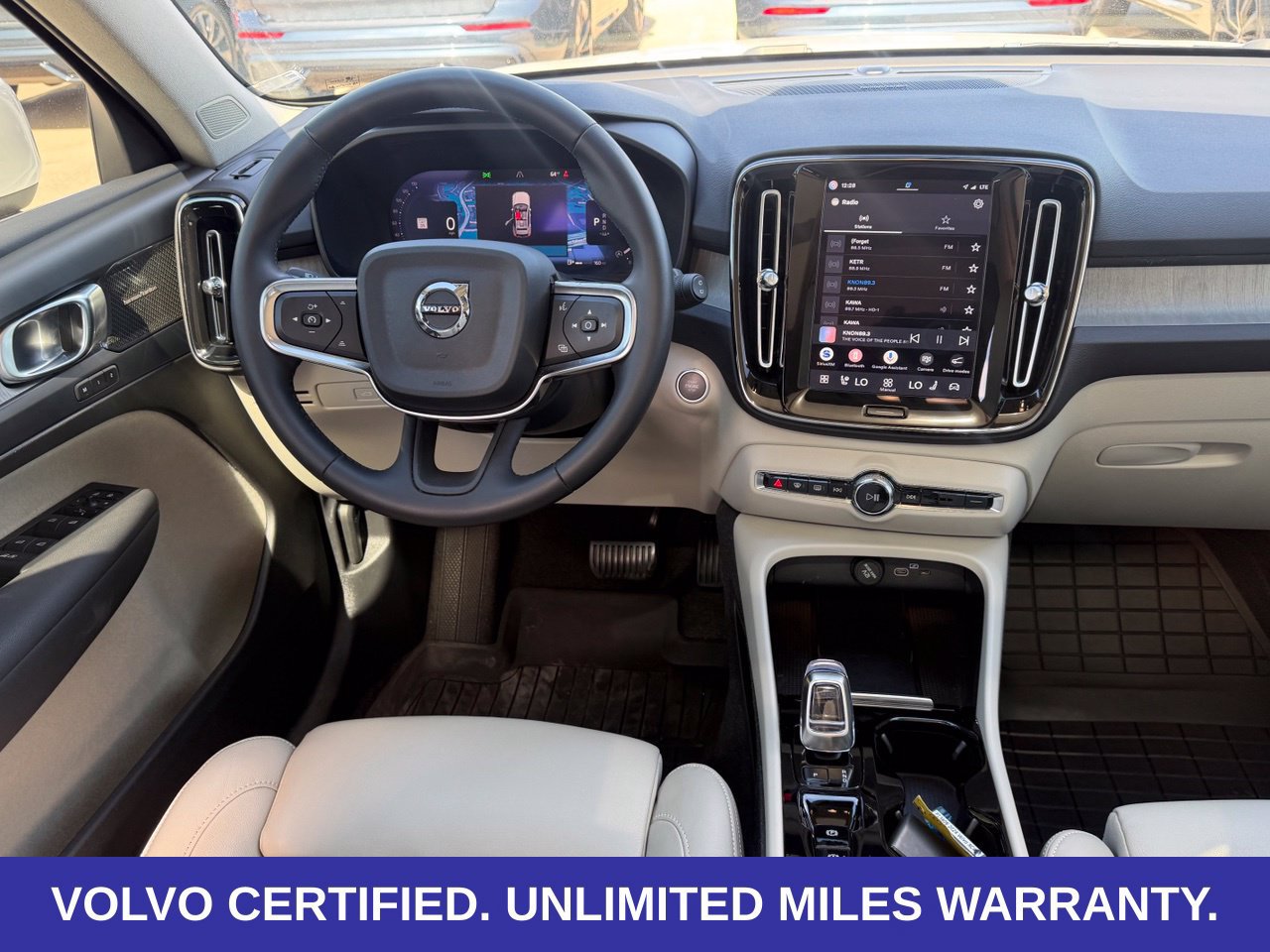 Certified 2024 Volvo XC40 B5 Ultimate w/ Protection Package Premier AWD/4WD image 19