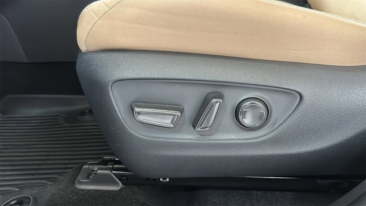 Certified 2025 Toyota RAV4 XLE image 14