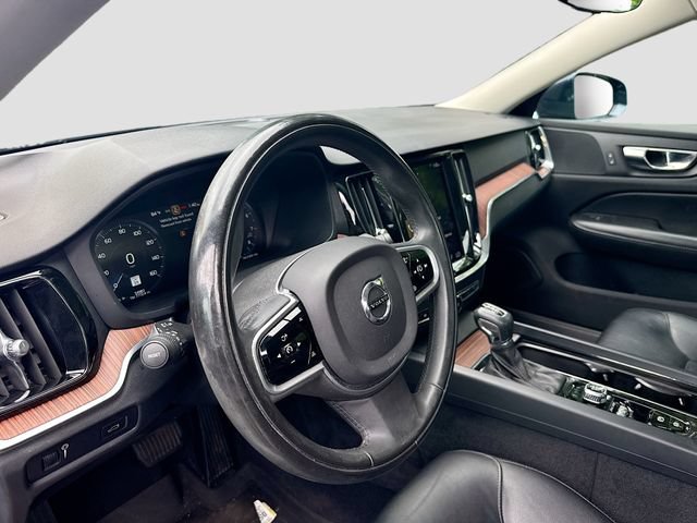 Used 2021 Volvo S60 T6 Momentum w/ Protection Package AWD/4WD image 10