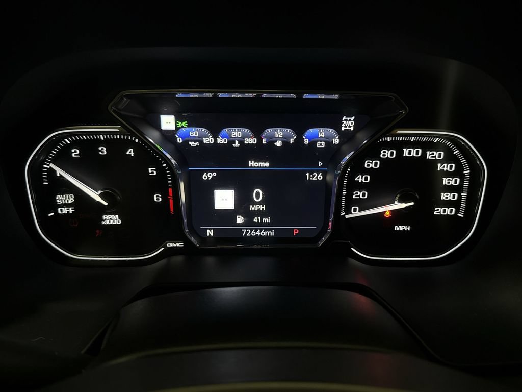 Used 2021 GMC Yukon AT4 w/ Rear Media and Nav Package AWD/4WD image 12