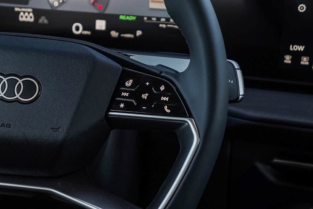 New 2026 Audi Q3 quattro 2.0T AWD/4WD image 17