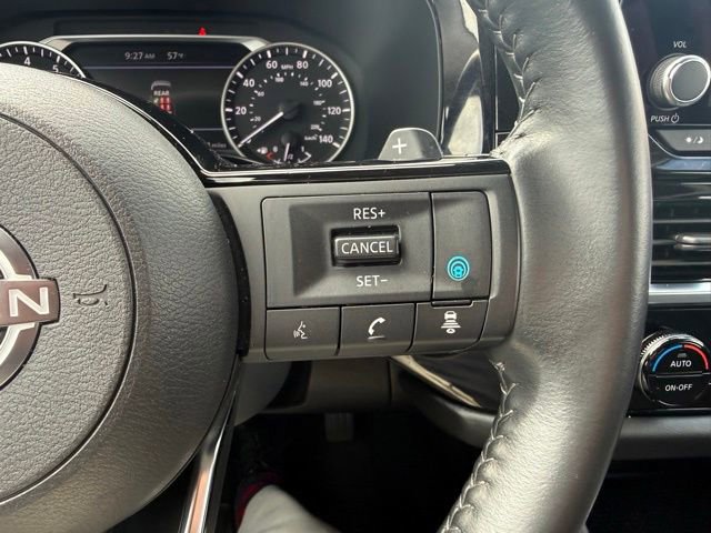 Used 2023 Nissan Pathfinder SV w/ Black Appearance Package AWD/4WD image 32