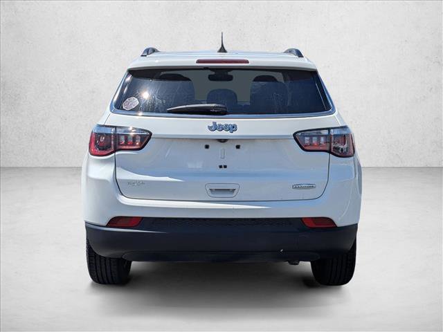 Used 2020 Jeep Compass Latitude w/ Popular Equipment Group FWD image 6